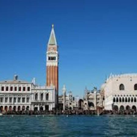 Residenza Leon D'Oro Apartment Venice Exterior photo